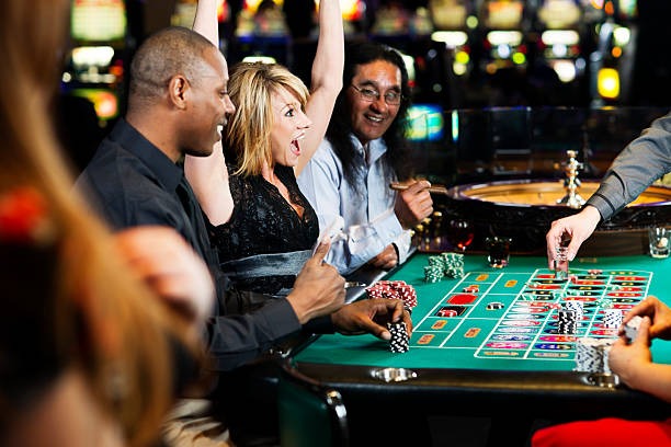 bet 5000 Hot Pot live dealer studio with multi-camera setup